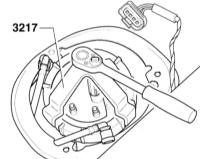  Снятие и установка топливного насоса/датчика запаса топлива Audi A3