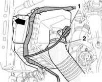 Снятие и установка воздушного фильтра Audi A4