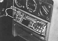  Радиоприемник Peugeot 405